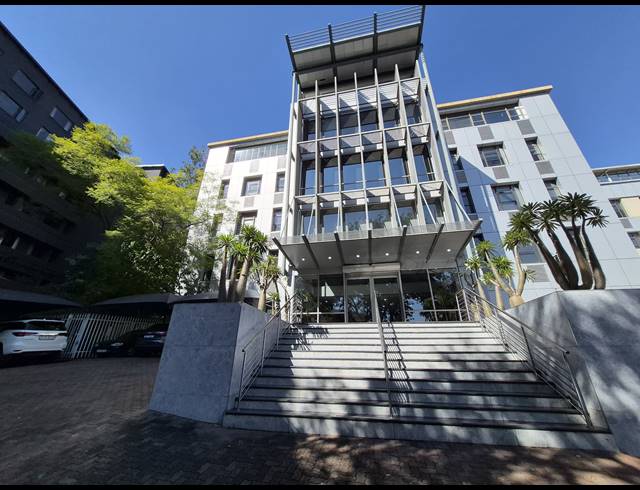 53M² SERVICED OFFICE TO LET IN SANDTON CENTRAL